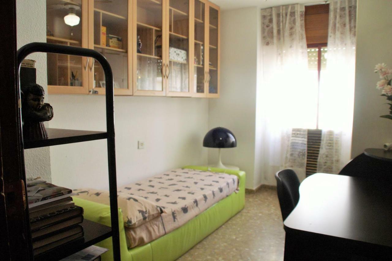 Lola Apartment Granada Exterior photo