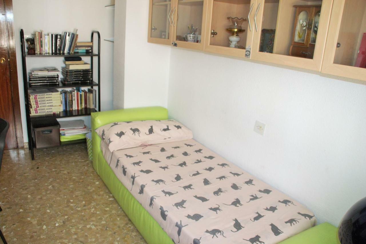 Lola Apartment Granada Exterior photo